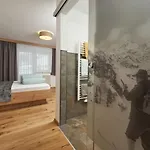 Sunnhaeusl Apart-hotel 3*