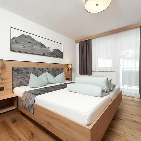 Lejlighedshotel Sunnhaeusl 3*