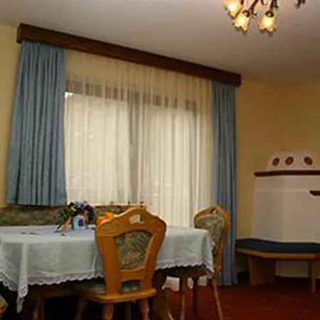 Lejlighedshotel Sunnhaeusl 3*