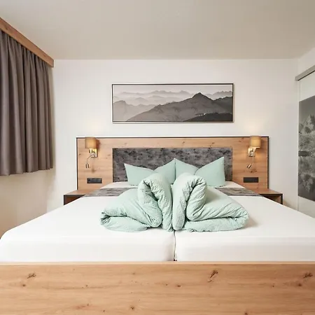 Sunnhaeusl Lägenhetshotell Sölden